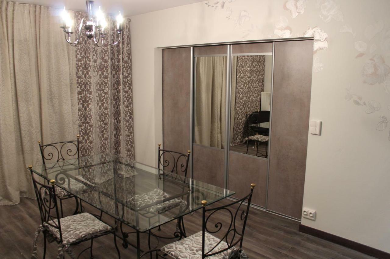Appartement Place Leclerc Besancon Bagian luar foto